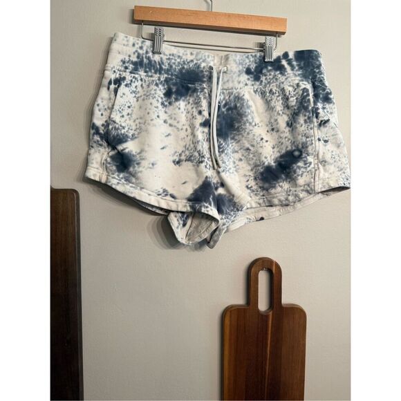 Lululemon Navy White Terry Marble Dye Inner Glow Pull On Athletic Short Size 10 - Picture 1 of 5